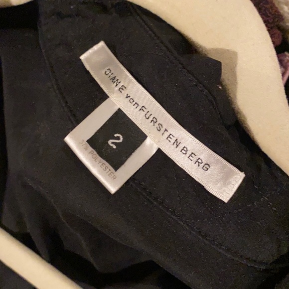 Diane Von Furstenberg black collared wrap dress - Picture 5 of 5